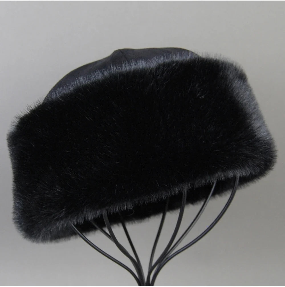 Hot Sale Faux Mink Fur Hat Winter Genuine Baseball Cap Russia Fashion Elegant Lady Warm Faux Fur Ball Straw Hat
