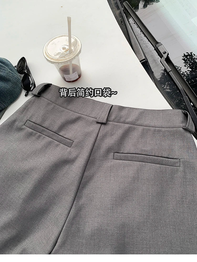 Spring Summer Loose Casual Soft Grey Pleated Shorts for Men with High Waist Short Straight Pants Korean Clothes 2024