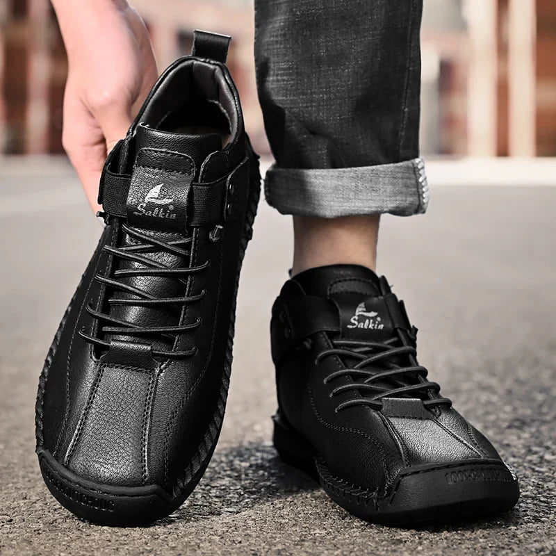 New 2025 Handmade Leather Casual Men Shoes Design Sneakers Man Breathable Leather Shoes Ankle Boots Outdoor Non Slip Walking
