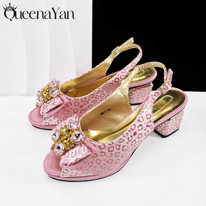 Queena Yan  2025 Shiny Italian Fashion Pointed Toe Women Heel Fashion Rhinestone Decoration Pink Color Shoes And Bag Set