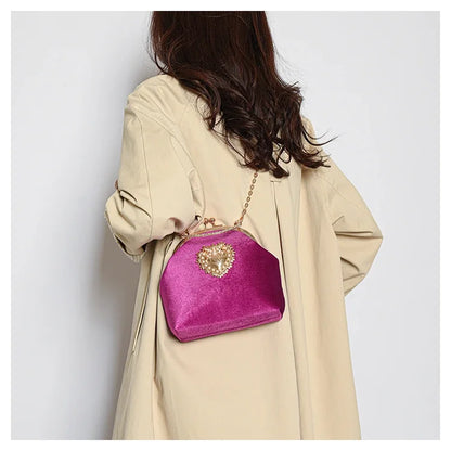 Chains Velvet Frame Heart Dinner Hand Bags Diamonds High Quality Shoulder and Crossbody Bags for Women 2024 Fashion Hot Sale