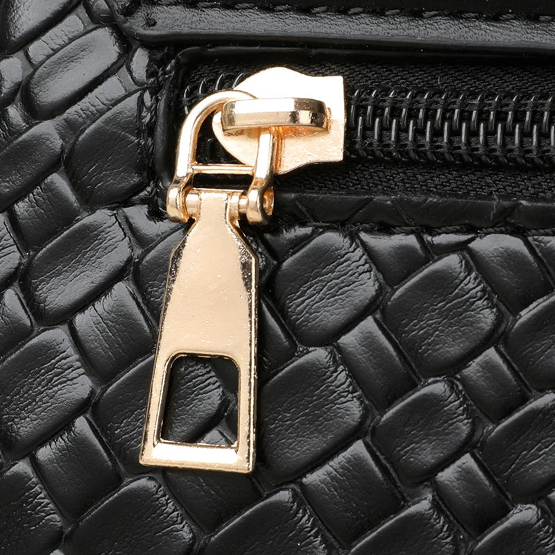 Women Small Square Flip cover Bags Retro Versatile Shoulder Strap Large Capacity Casual Portable Female Shoulder Crossbody Bags