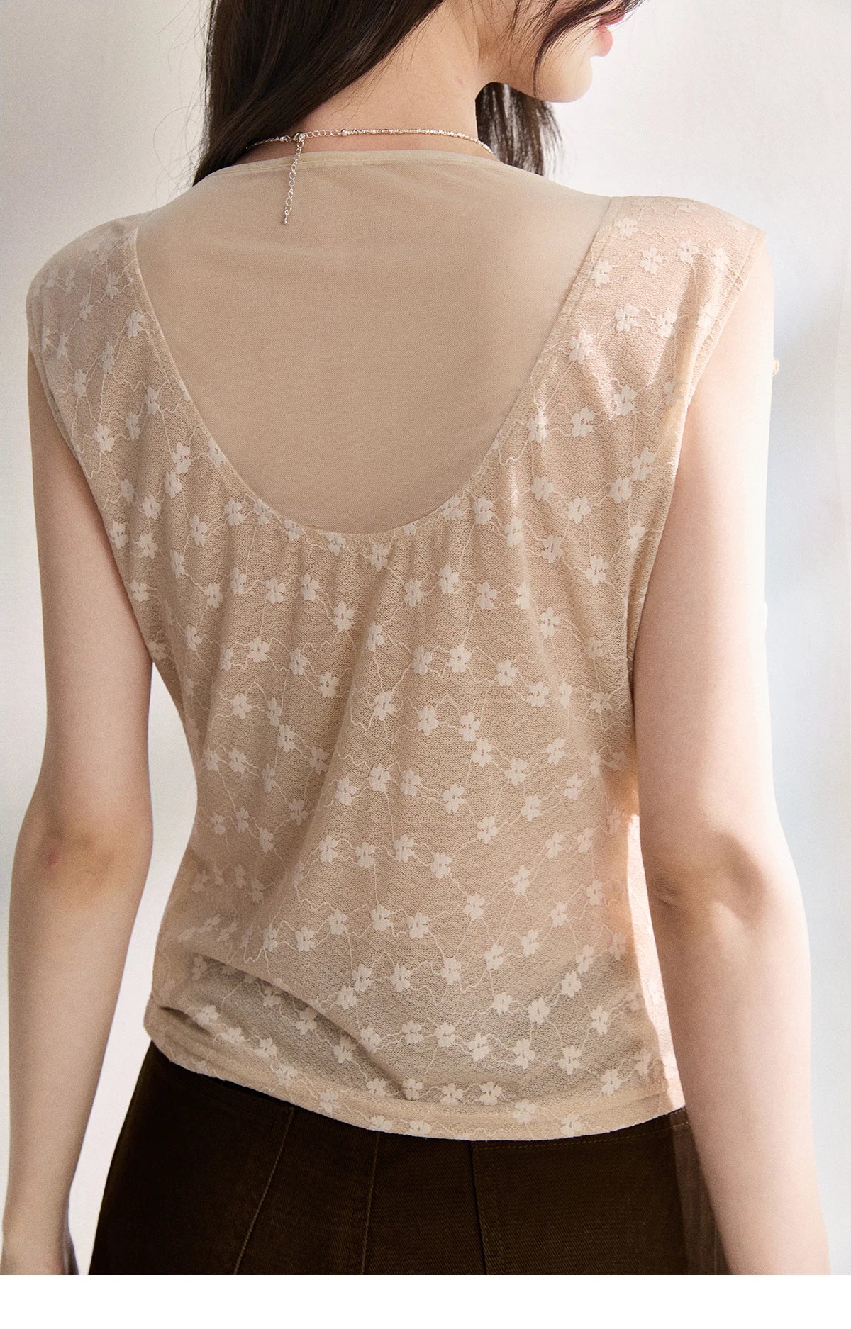 French Floral Lace Swing Neck Shirt For Women 2026 Summer New Pleated 3D Floral Ribbon Hazy Elegant Slim Top MXF24X2617