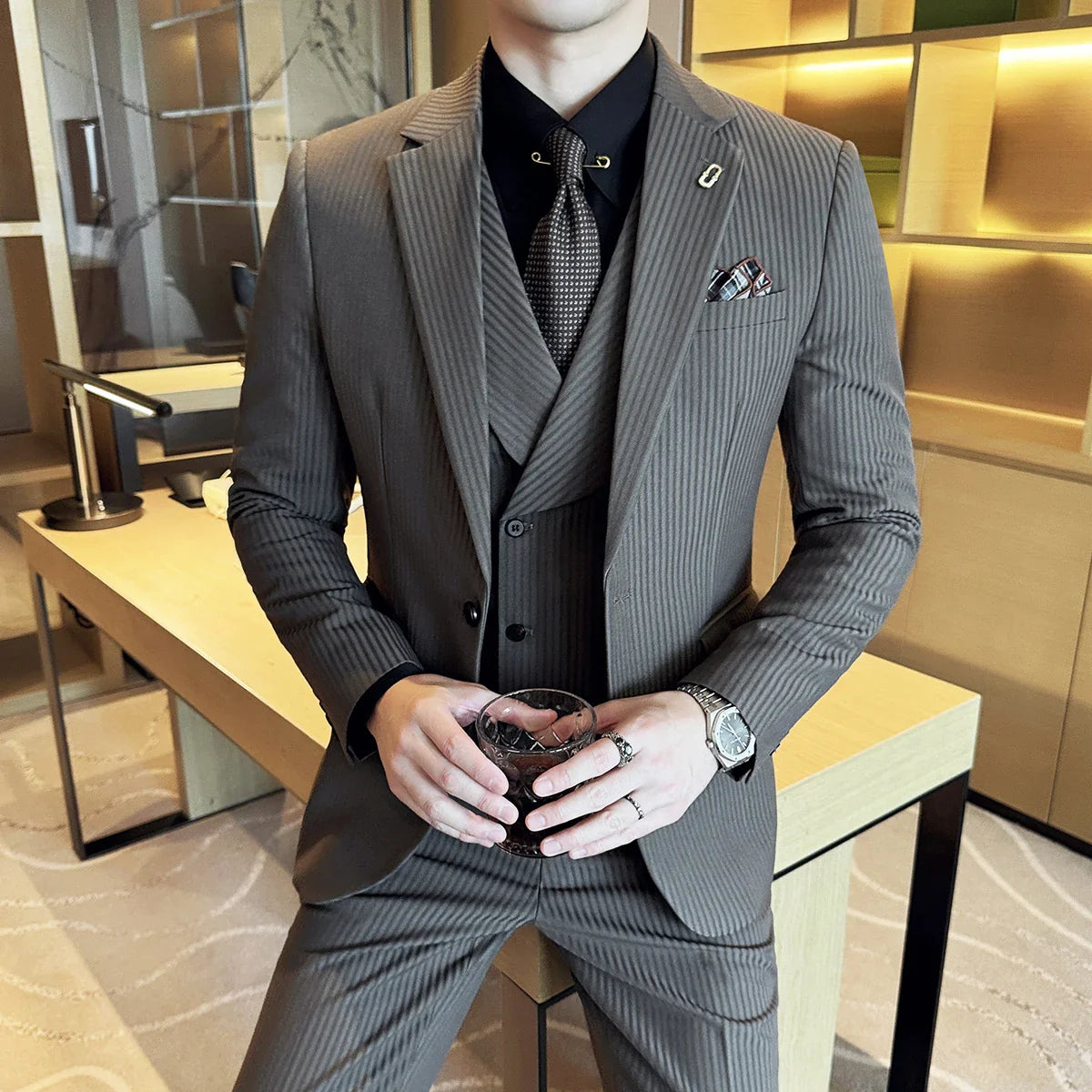 Luxury Stripe Men Suit Korean Version Fashion Elegant Slim Fit Tuxedo Formal Groom Wedding Social Suits