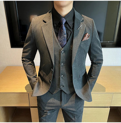 2026 High Quality (Suit + Vest + Trousers) Stylish and Handsome Casual Wedding Suit Business Suit Three-Piece Genuine
