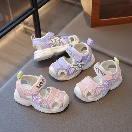 2026 Summer New Children's Sports Sandals Girls' Beach Shoes Fashion Butterfly Classic Sweet and Casual Soft Bottom Sandals