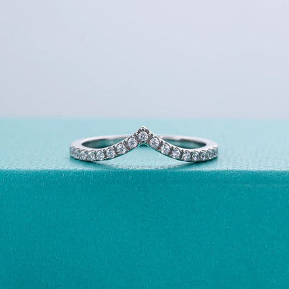 D Color Moissanite Diamond 18K White Gold Plated V Row Ring Classic Style Engagement Wedding Rings