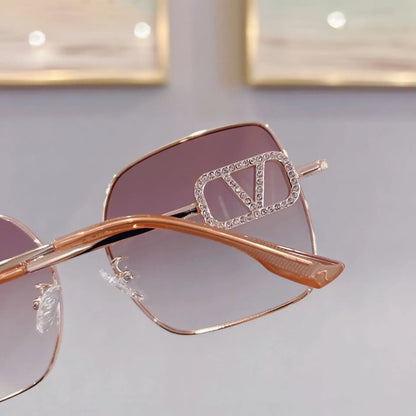 New Fashion Metal Frame Square  Sunglasses for Women Oversized Anti-ultraviolet Polarized Sun Glasses Women's High-end Gafas