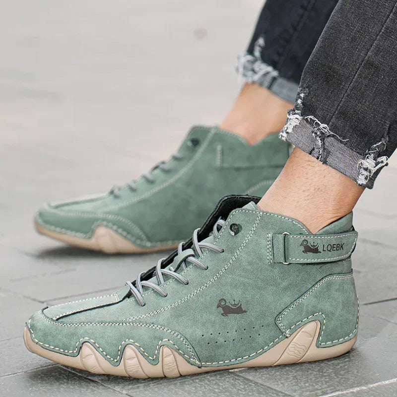 Men's Boots Casual Fashion Luxury Designer Soft Sole Waterproof Mens Loafers New Trend High Quality Couple Lace Up Hiking Shoes