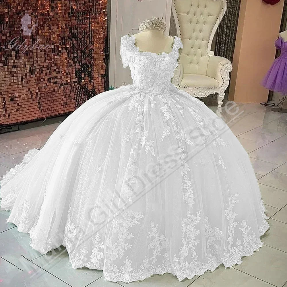 Beautiful Flower Girl Dresses Fluffy Mesh For Wedding Beaded Floral Lace Appliques Kids Pageant Gowns Customize