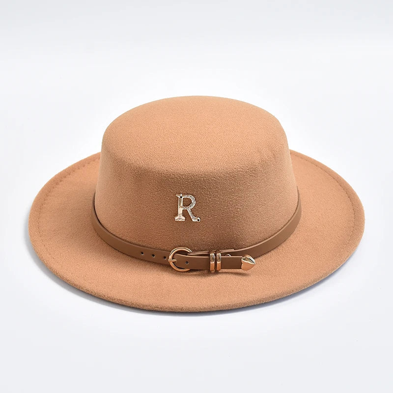 New Metal R Letter Fedora Hat for Women Fashionable Winter Flat Top Wedding Church Bowler Cap Females Elegant Holidays Hat
