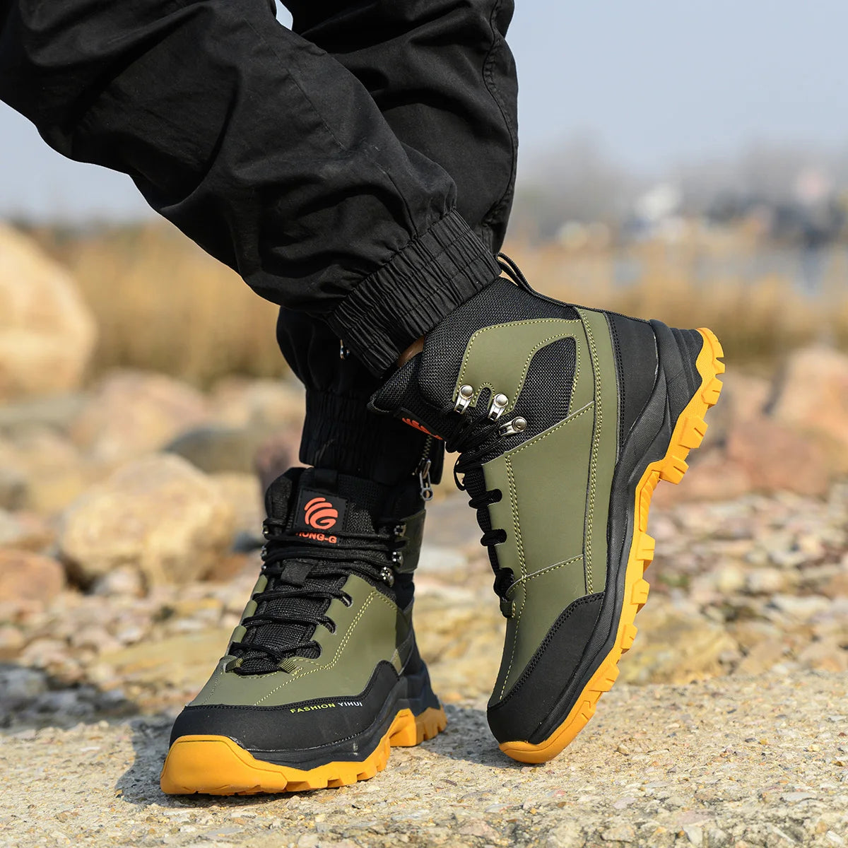 Fashion best quality Protective Work Safety Shoes For Men Breathable Shoes Anti-Puncture Steel Toe Cap Anti Puncture Work Boots