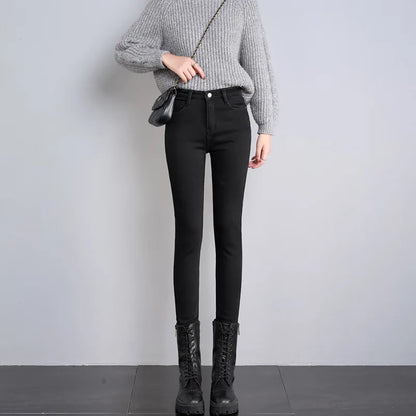 New Women Thermal Jeans Winter Snow Warm Plush Stretch Jeans Lady Skinny Thicken Students Denim Pants Fleece Mom Fur Trousers