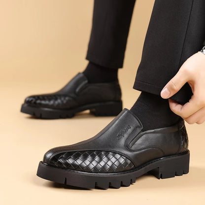 Black men's leather shoes Thick bottom height increasing style Daily Business Office Outdoor Fashion Party Youth Shoes New
