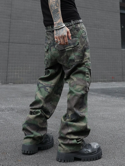 Men's Camouflage Utility Jeans. Multi-Pocket Design. Stylish and Trendy. Loose Fit.