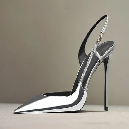 New silver patent leather flat buckle sandals with pointed edges and slim heels, stylish and stylish, worn in the backless style