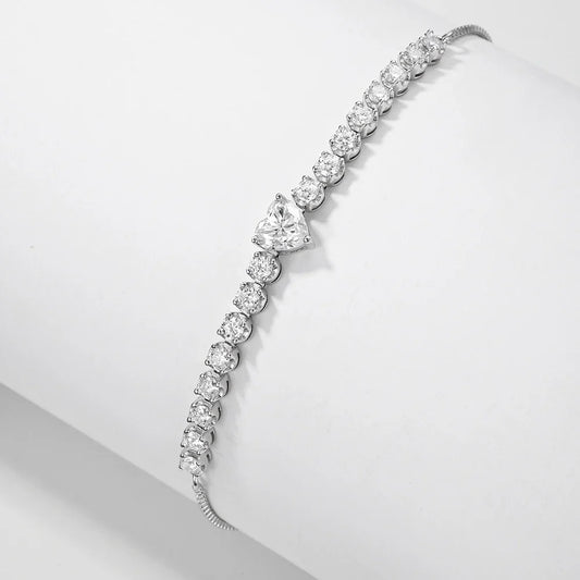 Bracelet Riviera Tennis Entièrement Moissanite de 2,5 mm avec Chaîne de Poignet Réglable en Argent S925, Diamant Taille Cœur de 6 mm pour Femmes