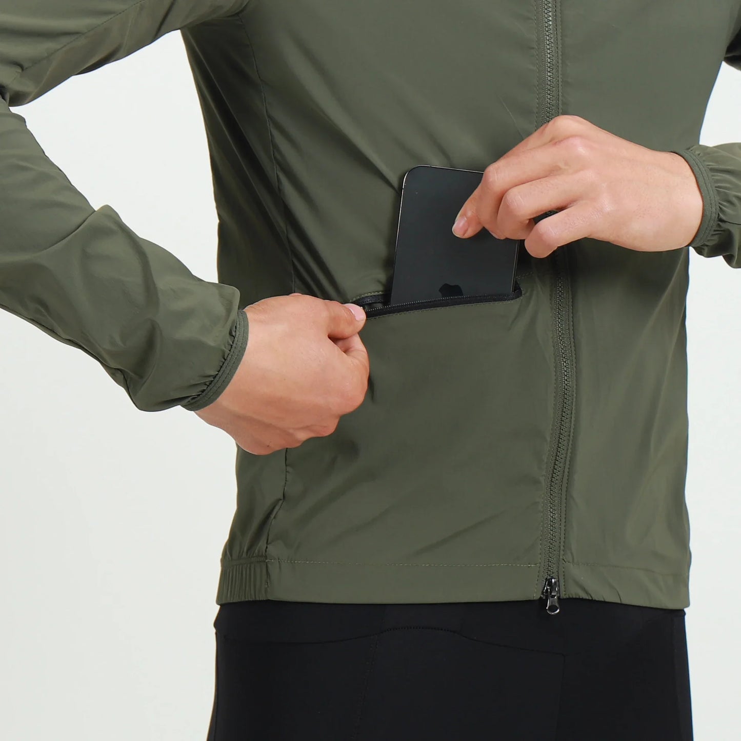 2024 New Season PRO Lightweight Windproof Cycling Jacket Road bike Wind Jacket Stretch Fabric With Zipper pocket PINK