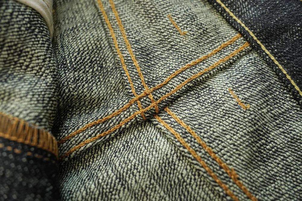 Mens Jeans Sanforized Selvedge Denim Jeans Limited EditionDouble-sided Dyeing 66 Fit 20 Oz