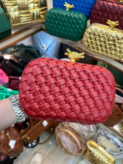 Elegant Box Shaped Dinner Clutch Crossbody Bag for Women Fashionable Chain Strap Handbag Retro Style Leather Handbag