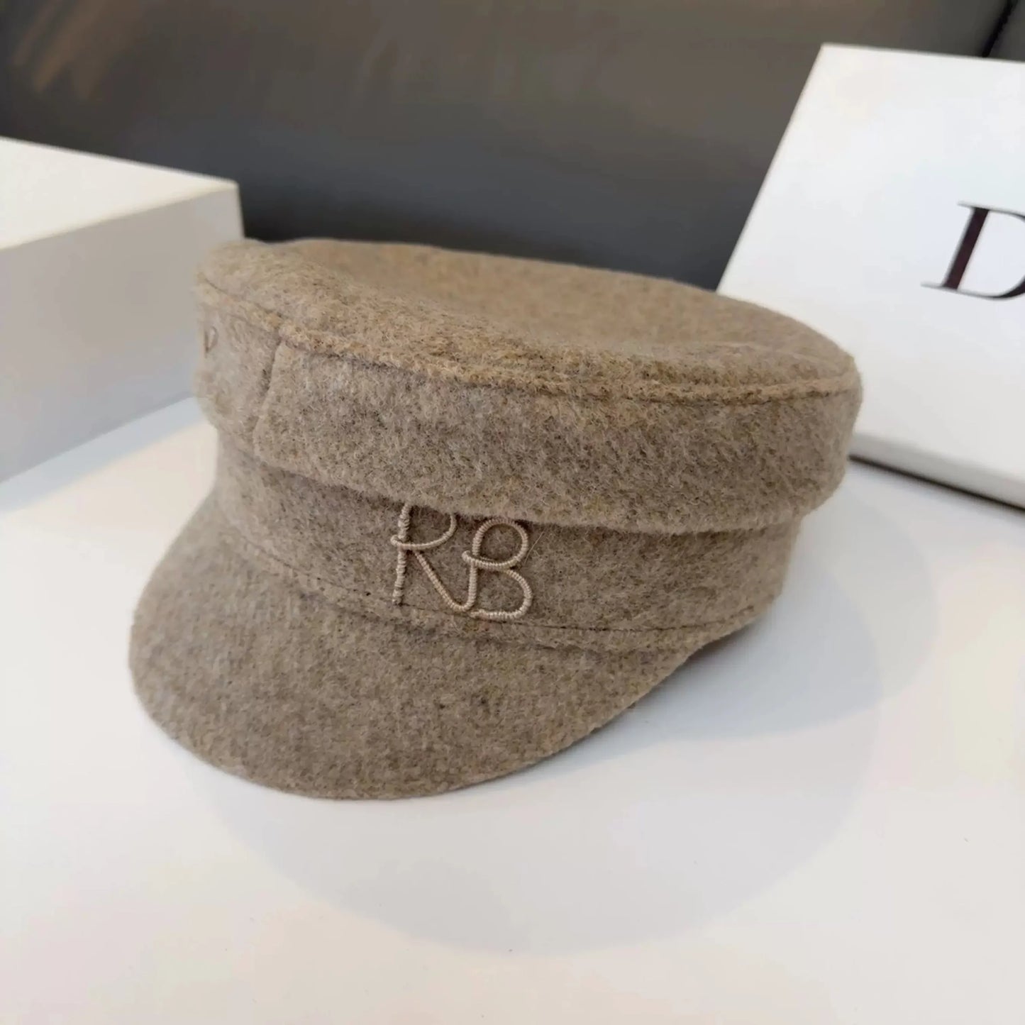 Brand Designer Baker Boy Caps New Arrival Winter Newsboy Caps Letter Flat Wool Caps