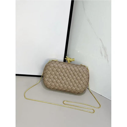 Elegant Box Shaped Dinner Clutch Crossbody Bag for Women Fashionable Chain Strap Handbag Retro Style Leather Handbag