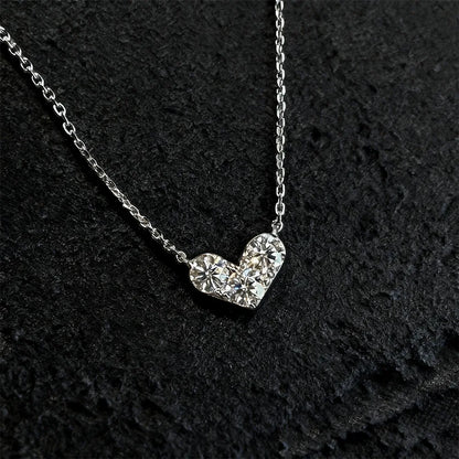 3-Stone Round Cut Full Moissanite Pendant Necklace Heart Shape for Woman 925 Silver Certified Lab Diamond Lucky Neck Chain
