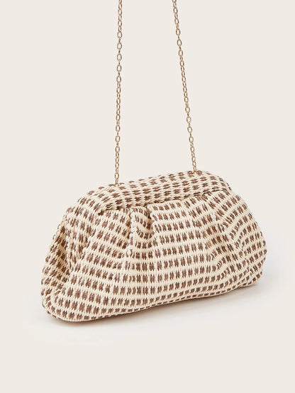 2026 Spring and Summer New Fashion Woven Handbag French Lazy Cloud Flower Bag Women's Commuter and Vacation Dual-purpose Bag
