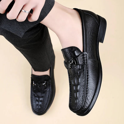High Quality Round Toe Breathable Loafers Fashionable Brand Men's Comfortable Crocodile Patterned Casual Cowhide and Bean Shoes