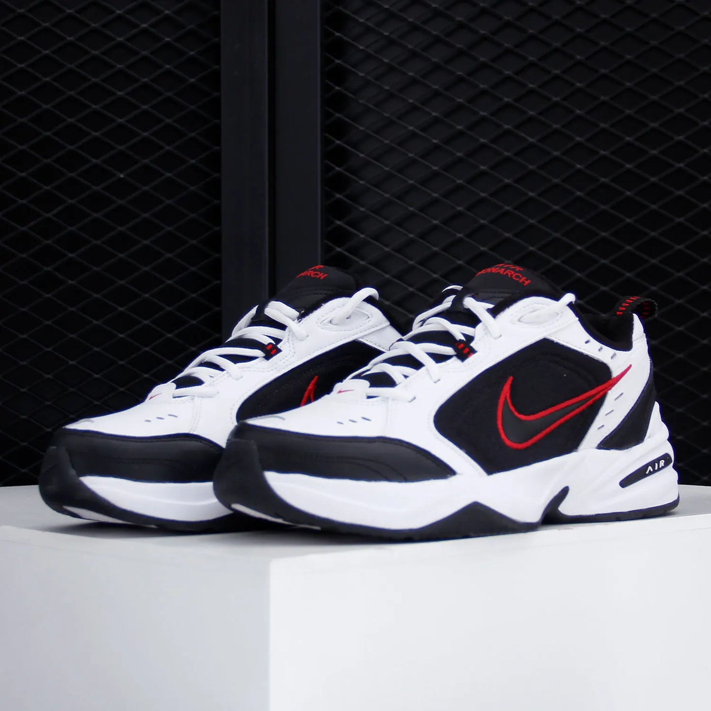 Air Monarch IV Men's Training Dad Shoes 415445-101