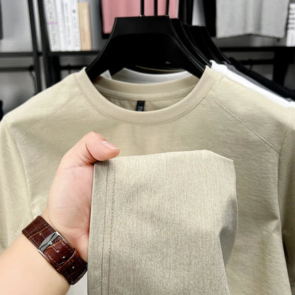2026 New Men's Korean Style Fashion Badge Short Sleeved Sleeve Round Neck T-shirt Casual and Comfortable Summer Versatile Top