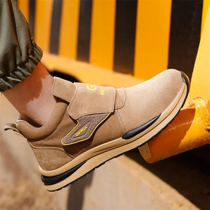 Fashion 2024 Latest 10KV Heat Resistant Welding Shoes Steel Toe Cap Men Work Safety Shoes Nail Proof Anti Smashing Sneakers