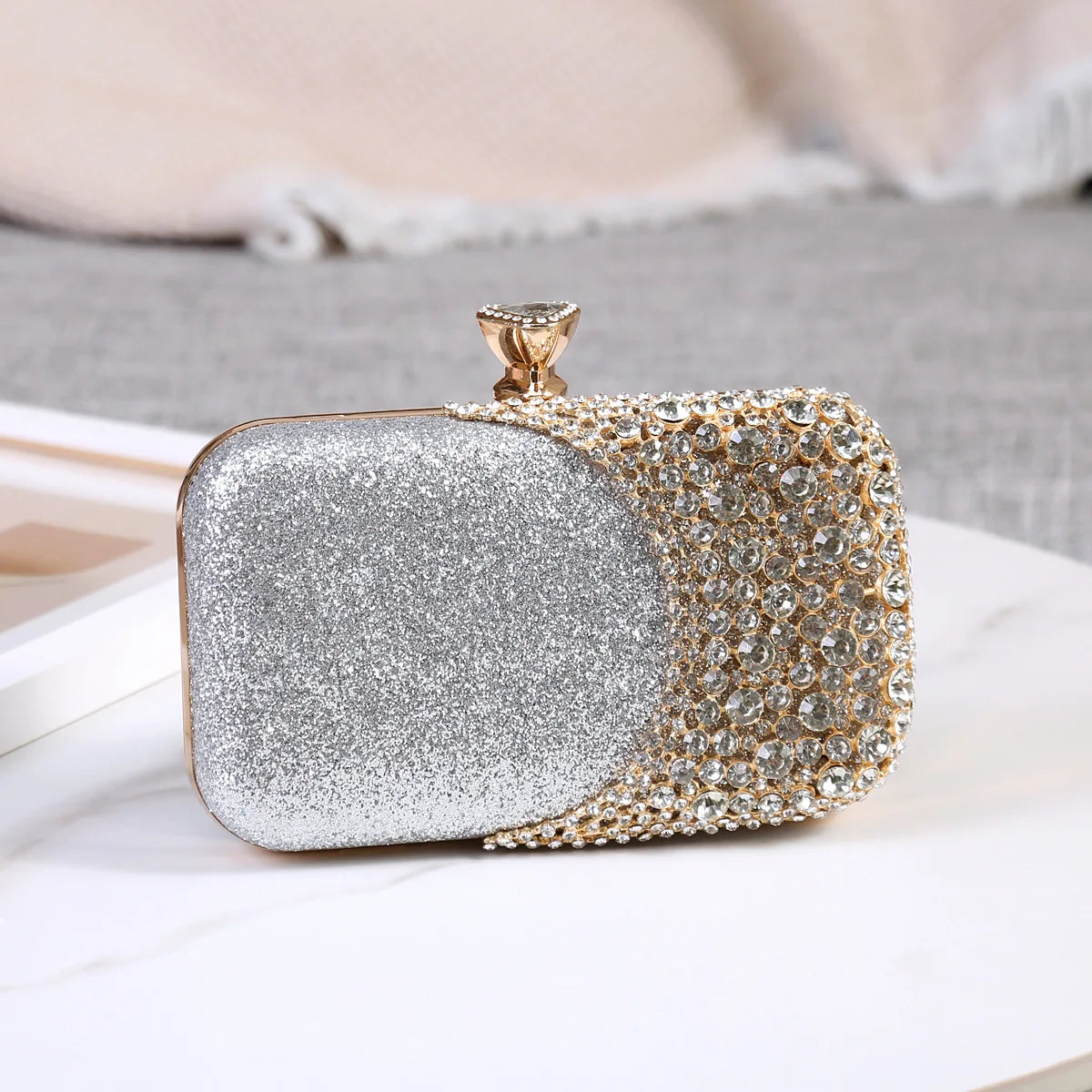 Rhinestone Women Bags Hollow Out Style Crystal Evening Bag Chain Shoulder Handbags Luxury Party Wedding Day Clutch Purse Handle