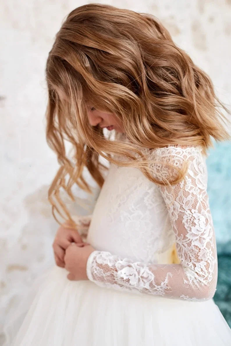 Customized Full Sleeves Flower Girl Dress Bohemian Tulle Ivory White Lace Bow Girls First Communion Gown Junior Bridesmaid Dress