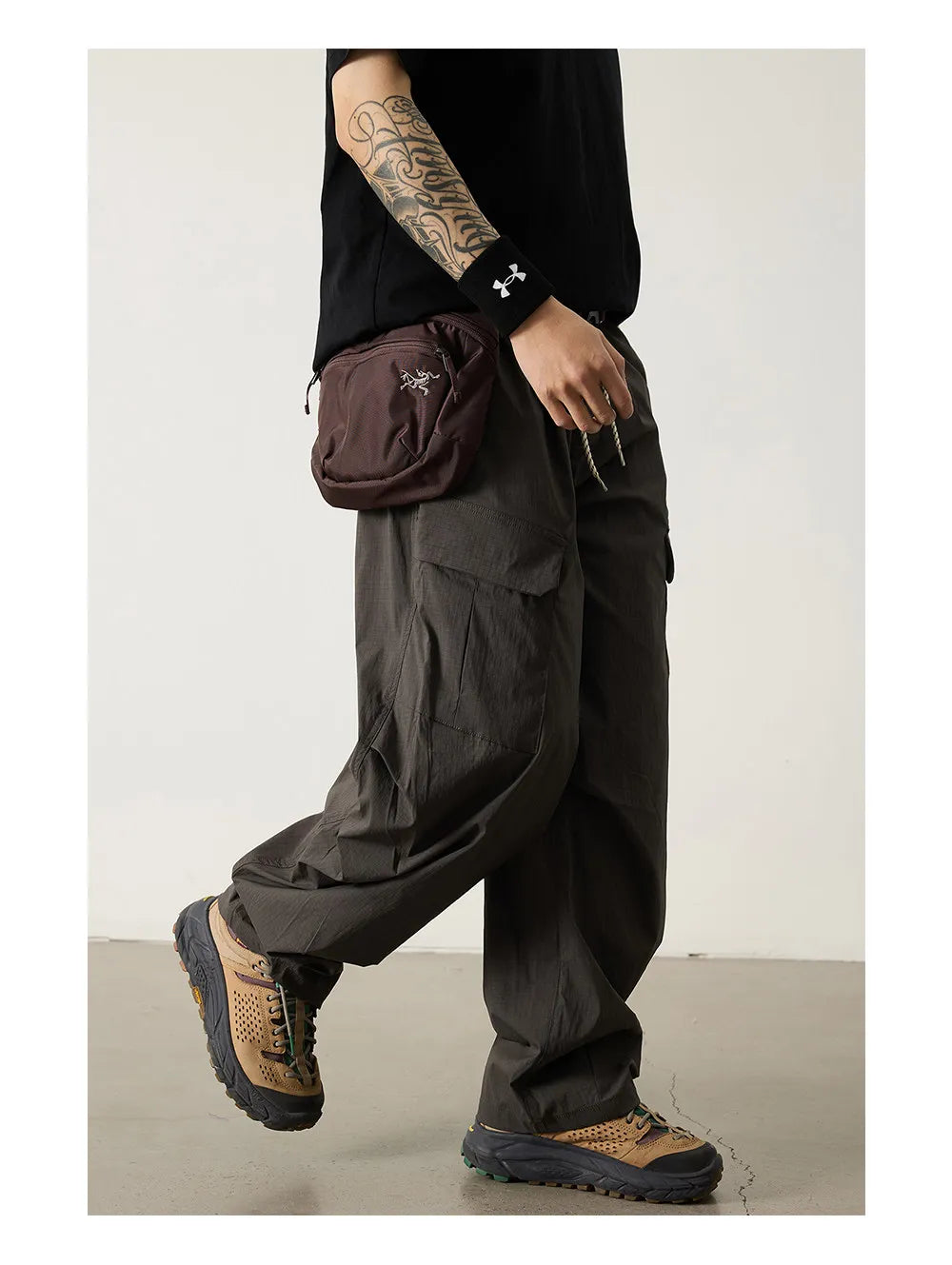 Unisex Outdoor Quick Dry Lightweight Techwear Hiking Cargo Pants Loose Fit Casual Sports Spring Summer Thin Long Pants Trendy