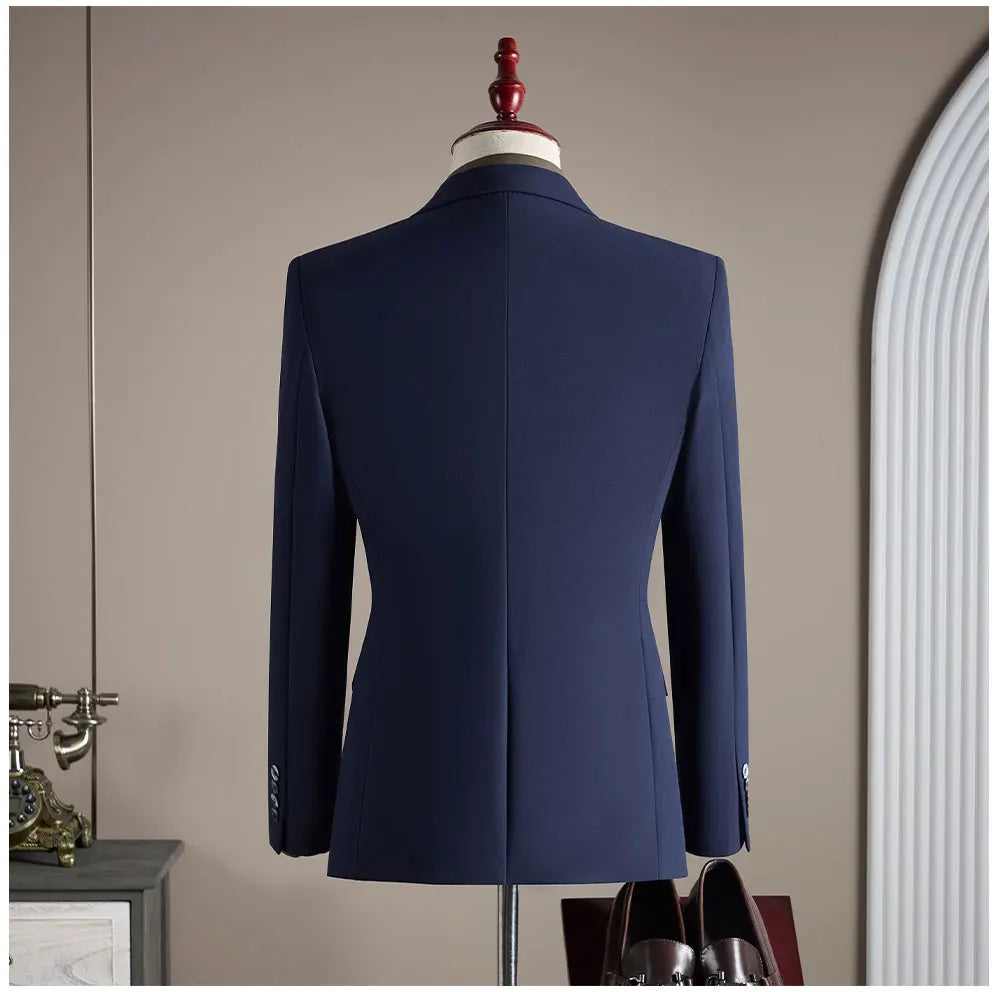 High-quality, Fashionable and Stylish Plus-size Men's Solid-color Suit Set, Men's Three-piece Set, One-button Casual Suit