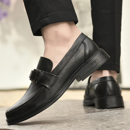 Men's Solid -Color Casual Loafers For Autumn And Winter Comfortable Soft -Soled Business Office Shoe And Metal Buckle Lazy Shoes