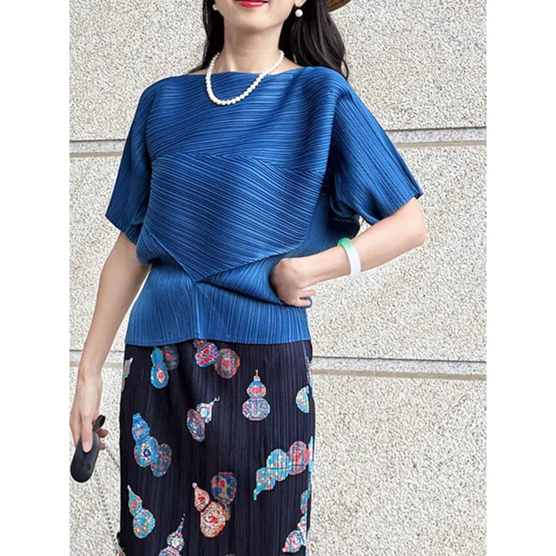 Miyake Pleated Top 2026 New Round Neck Short Sleeve Batwing T-Shirt Women Summer Lightweight Vacation Travel Women's Clothing