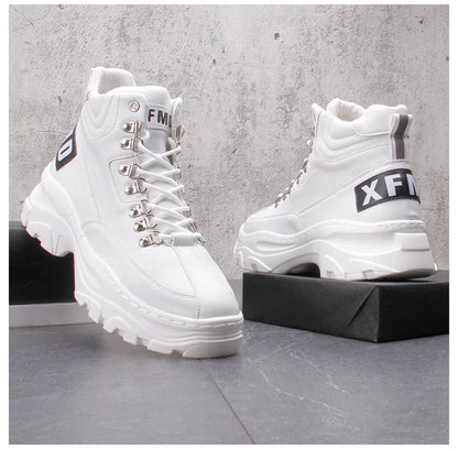 White High Top Board Boots for Men Thick Soled Men Boots with Elevated Height Inside Outdoor Casual Versatile High-top Shoes