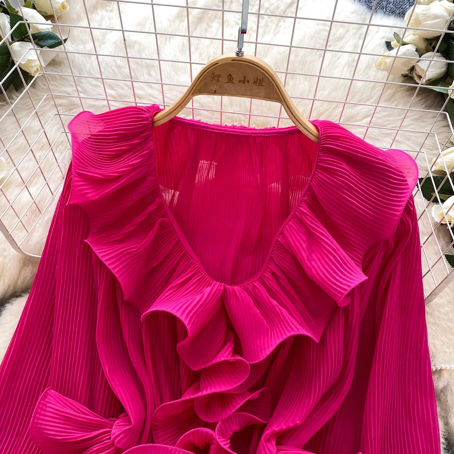 Ruffles Pleated Romantic Tops Thin Spring Summer V Neck French Elegant Blouse Fairycore Flowy Office Lady Luxury Shirt