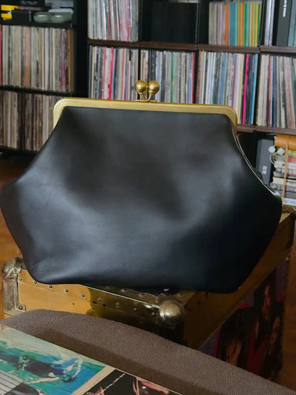 LOST IN VINTAGE Artificial Leather Bag Large Balls Bronze Kiss-lock Large Clutch Handbag Proudly Carried In Hand 35x30x20cm