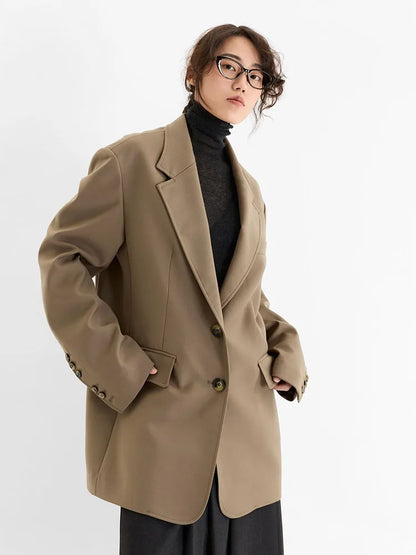 A Must-Have for Commuting~ 2026 Spring Women's Plus-Size Casual Blazer with Shoulder Pads, Oversized Loose Fit with a High-End Feel