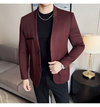 The new Chinese-style collarless suit is fashionable, handsome and versatile. It is a solid-color Korean-style fitted and fashio