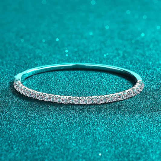 Bracelets Rigides Tous Moissanite 2,5 mm pour Femme Bracelets Scintillants de Luxe Cadeau d'Anniversaire de Mariage Plaqué Argent Sterling 925 18K