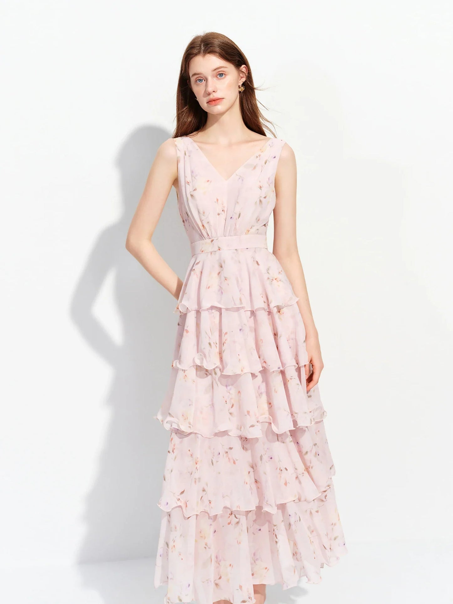 2026 Summer French-Inspired Floral Ruffle Hem Sleeveless V-Neck Tiered Maxi Dress - Romantic for Vacation and Daily Wear
