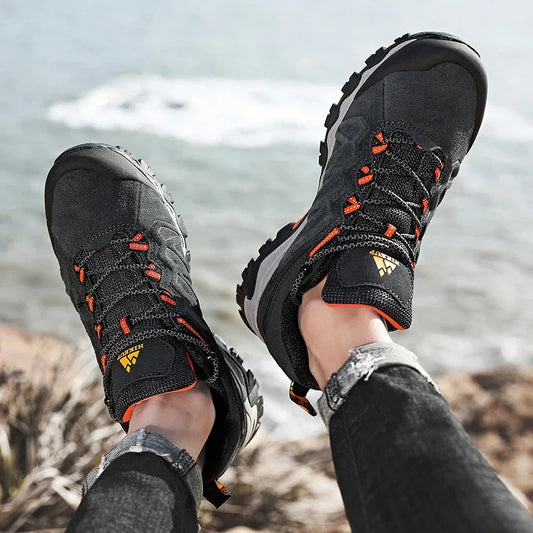 High Quality Leather Hiking Shoes Durable Outdoor Sport Men Trekking Leather Shoes Lace-Up Climbing Hunting Sneakers