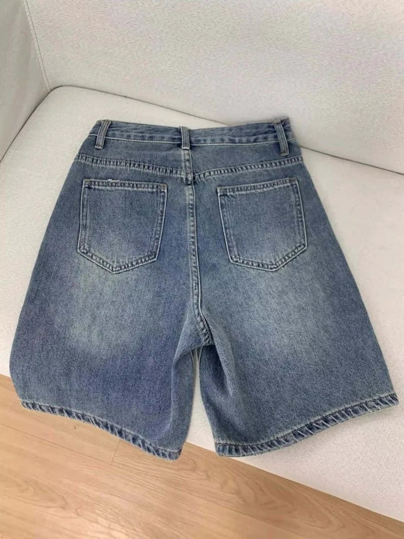 Spring Summer Women Casual Denim Shorts Fashion Female Wide Leg Short Jeans Knee Lenght Denim Pant Women High Waist Shorts Girls