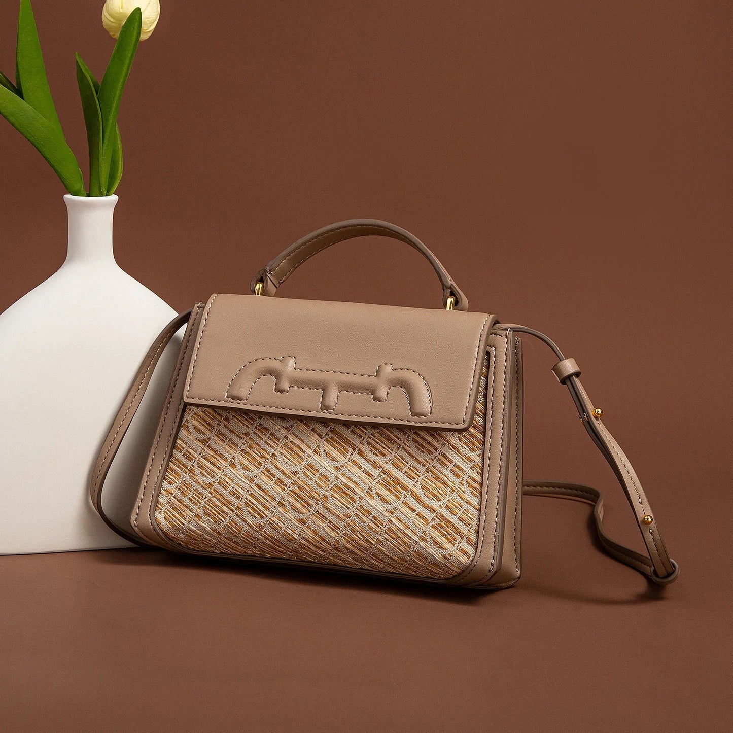 Exquisitely Crafted Fashionable Women's New Shoulder Bag Minimalist Color-Block Design Versatile Women's Handbag
