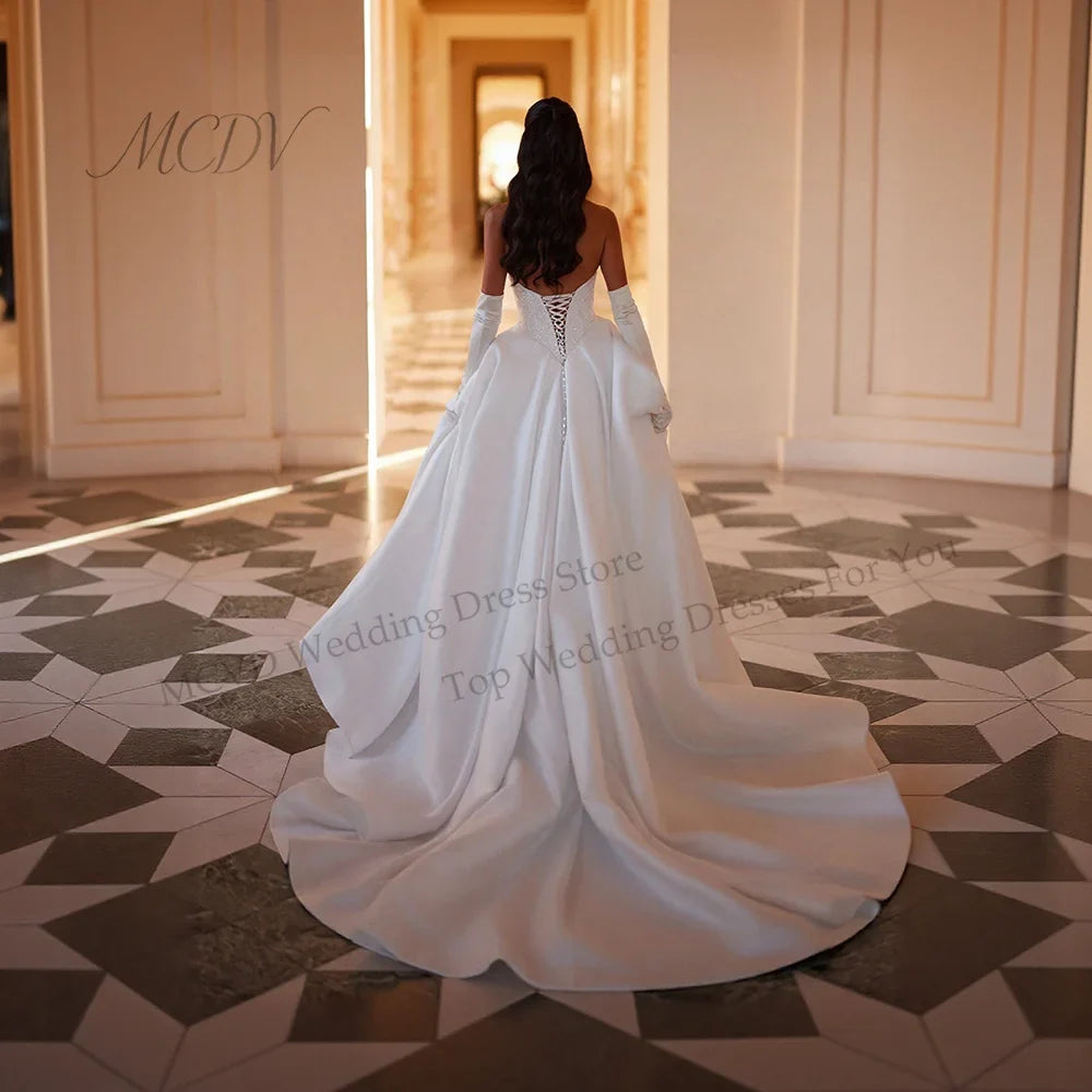Princess Strapless Wedding Dresses A-Line Satin Beaded Lace Up Back Bride Prom Gown Backless Vintage Bridal Gowns Customized