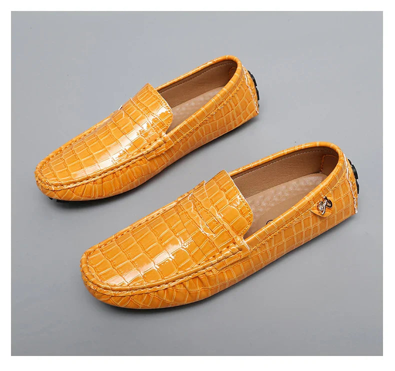 Patent Leather Loafers for Men, Crocodile Pattern, Korean Style, Trendy, Popular Casual Leather Shoes, Slip-On Loafers, Lazy Shoes